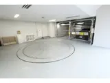 コンフォリア麻布EAST 駐車場