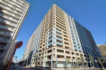 クレストシティレジデンスの外観