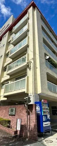 パレス赤坂