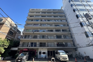 オーロラ三田の外観