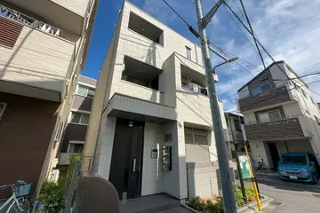 ポラリスの外観