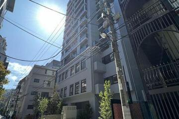 レ・ジェイドクロス千代田神保町の外観