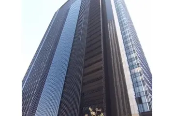 ラ・トゥール新宿グランドの外観
