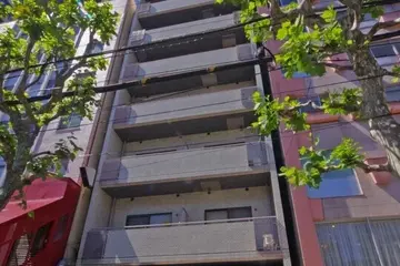 麻布台ロイヤルプラザの外観