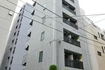 ヴィレ日本橋箱崎の外観