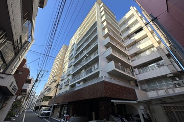 ハイネス巣鴨の外観