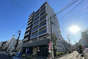 リヴシティ東大前の外観