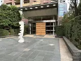 青山パークタワー エントランス