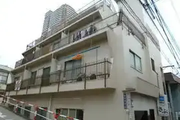 さつきビルの外観