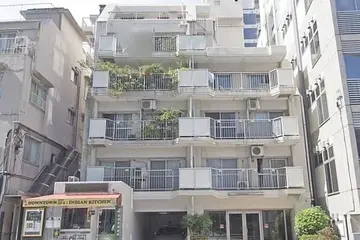 コープ野村六本木1の外観