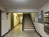 山口第二ビル エントランス