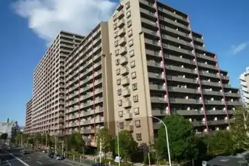 イーストパークス大島・ノーザンスクエアの外観