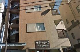 ペリグリンアパートメント