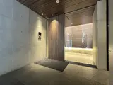 シャルール神保町 エントランス