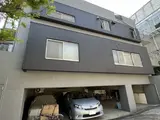 西麻布ハイツ エントランス