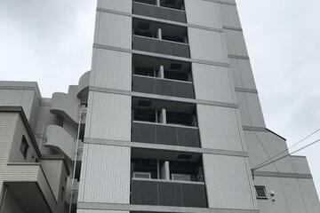 ル・リオン牛込柳町の外観
