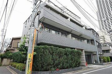 クオーレ西新宿の外観