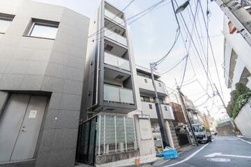セリュークス高田馬場の外観
