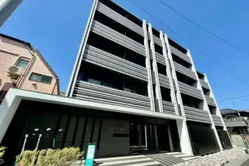 アジールコート東大井の外観