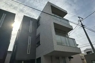 ヴァンベール哲学堂の外観