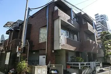 ピエタテールの外観