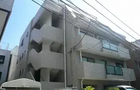 THE URBANE COURT