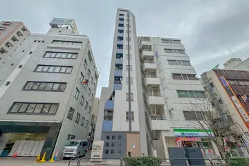 レジディア神田の外観