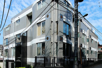 グリーンテラス元代々木の外観