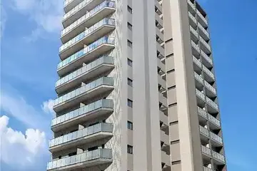 クレストコート上野の外観