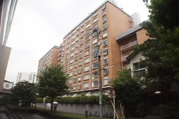 南青山第一マンションズの外観