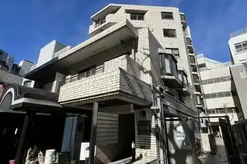 エクレール乃木坂の外観