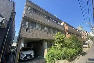 ベルハイム六本木の外観