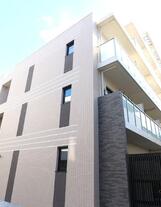 ダン・ラベニール北新宿