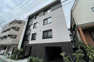 ALTERNA祐天寺の外観