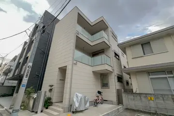 すみれエステートの外観