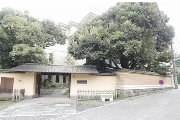 オークヒルスの外観
