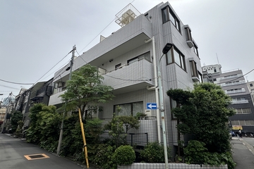 ベルメゾン東麻布の外観