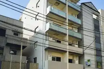 Luxe Yotsuyaの外観