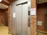 鳥越尾形シャルム