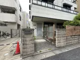 グリーンパーム目白台 駐車場
