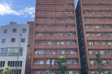 エクセル入谷2号館の外観