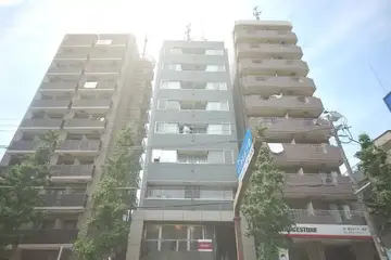 松尾ビルの外観