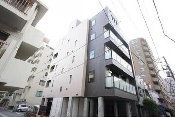 MANOR HOUSE Akashichoの外観