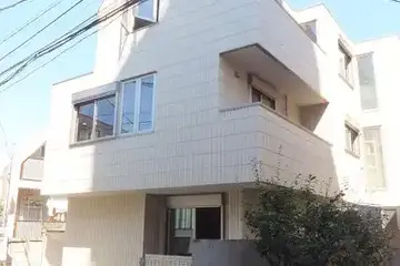 ウィステリアの外観
