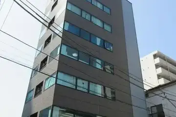 LUビルの外観
