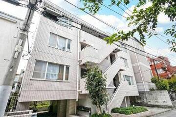 中澤コートの外観