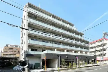 コンフォリア・リヴ志村三丁目の外観