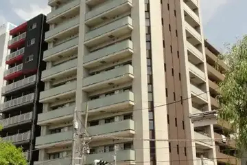 クリオ築地川公園の外観