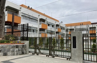 高陵中学校
