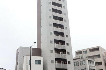 ジェノヴィア椎名町の外観
